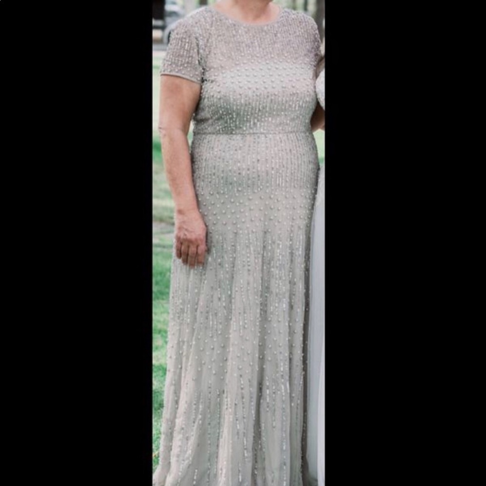 ADRIANNA PAPPEL BEADED DRESS